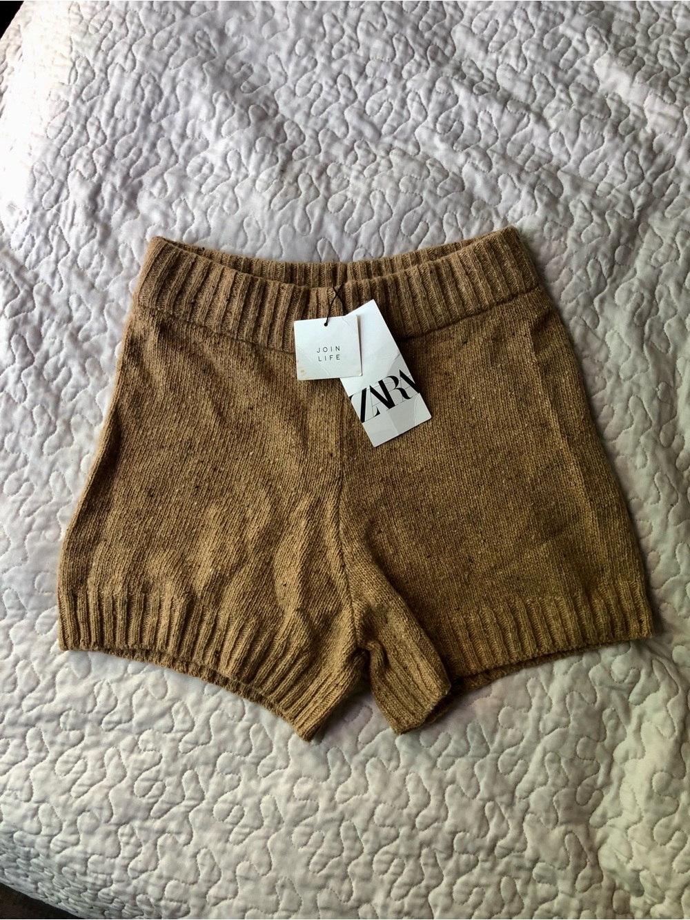 NWT Zara Knit High-Waist Shorts - Brown, size Medium